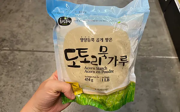 Acorn Starch 도토리가루 (do-to-ri-ga-ru)