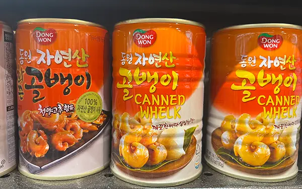 Canned Whelks 골뱅이통조림 (gol-baen-gi-tong-jo-rim)
