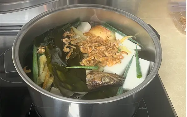 How to Get the Most out of Your Ingredients When Making Broth