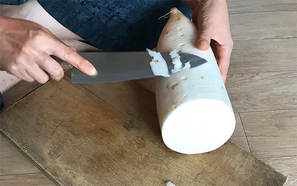 How to Prepare Saengchae (생채) (fresh vegetables/ingredients with sauce)