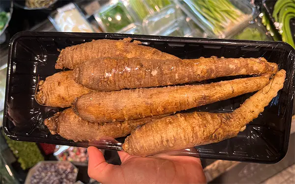 Mountain Bellflower Root/ Duduk Root 더덕 (deo-deok)